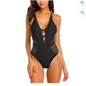 Sociala Crochet One Piece Swimsuits V Neck High Waist Monokini